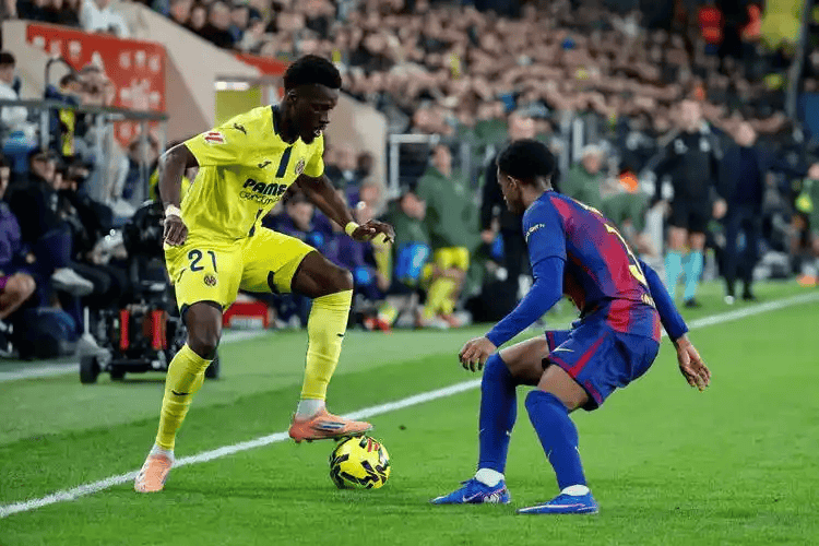 包含今夜斯图加特备战欧篮联风云突变勒沃库森加时末段更衣室发声，网友：赛前上海久事手感冰凉的词条