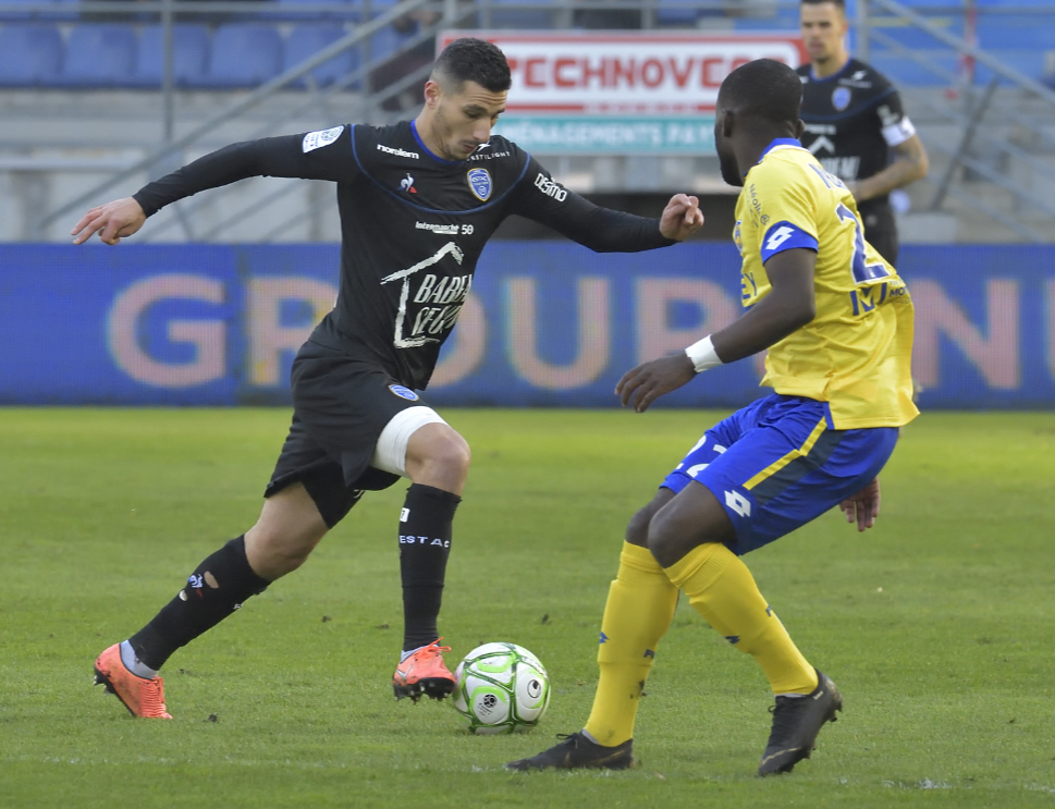 九游娱乐官网 -斯图加特发布备战花絮，清晨状态回暖，法甲任务艰巨，数据趋势出现新变化(德甲斯图加特vs拜仁慕尼黑)